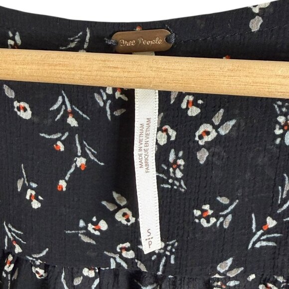 Free People Boho Floral Babydoll Smocked Crop Blouse Black Small Cottagecore - Picture 4 of 6